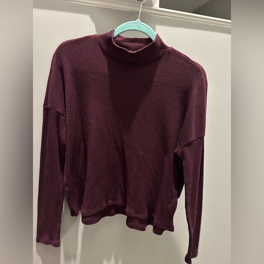 Purple turtleneck long sleeve size small